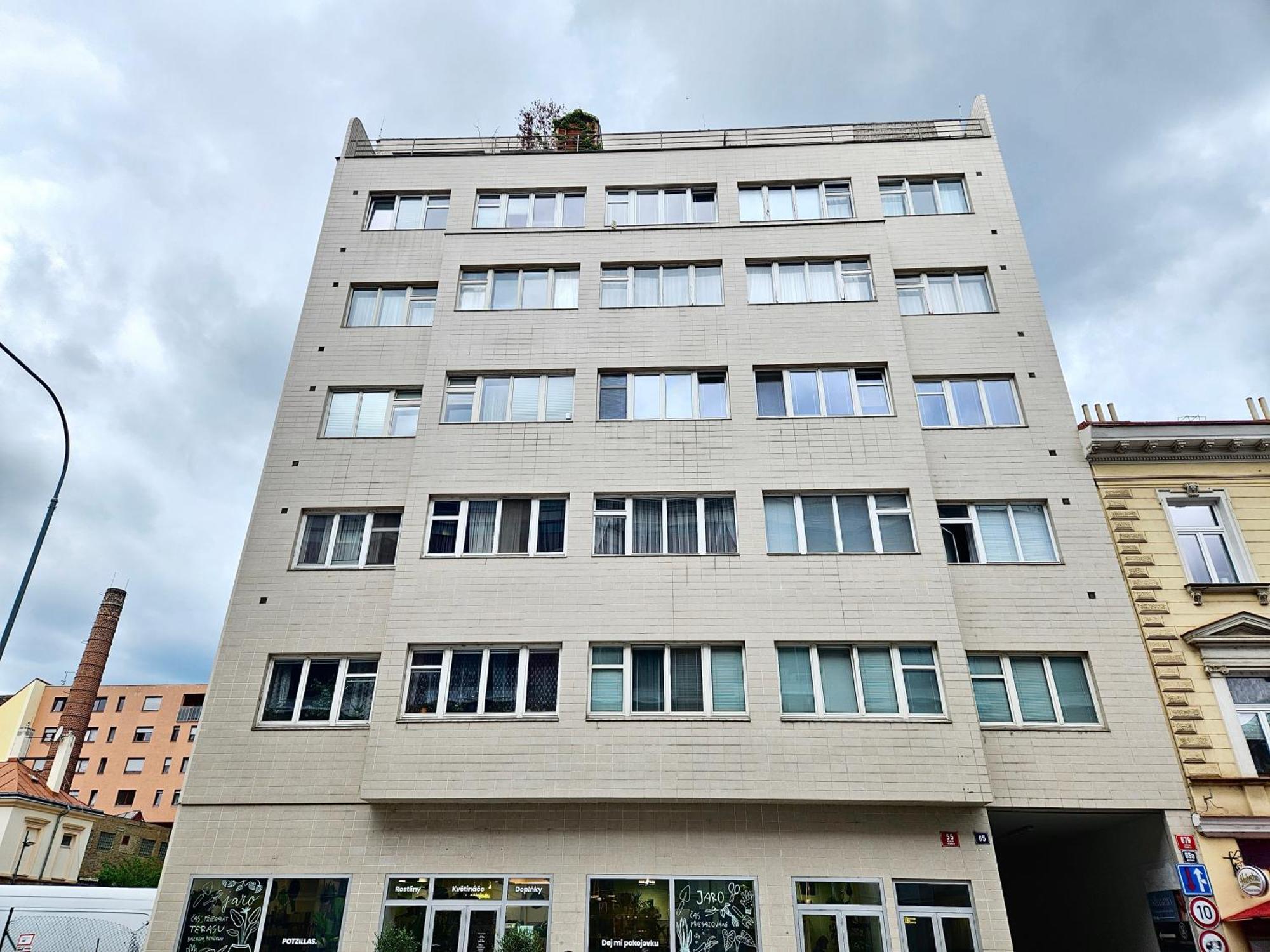 Apartament Floor With Terrace